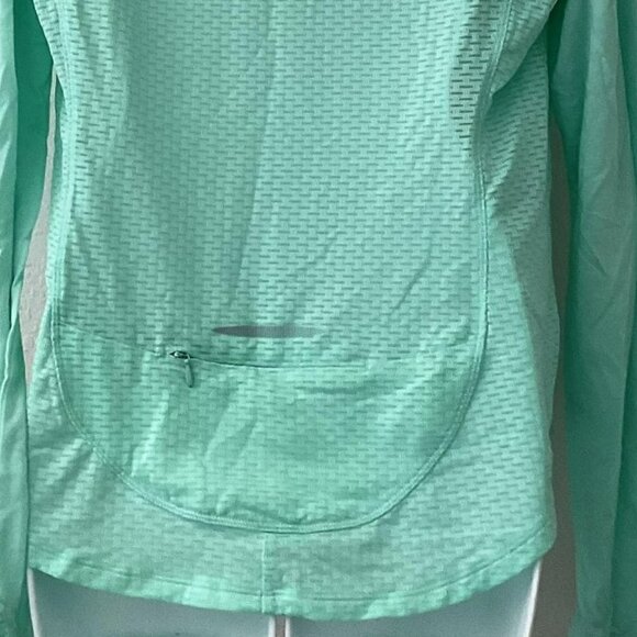 UNDER ARMOUR HEAT GEAR ATHLETIC TOP - Picture 8 of 13